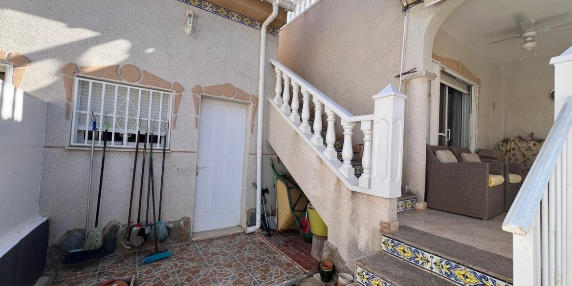 o_1jfsoqqj1es6j6hraf4al180j2c