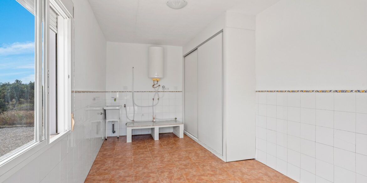 o_1jfstvtv5161d192s5301niu1trb3a