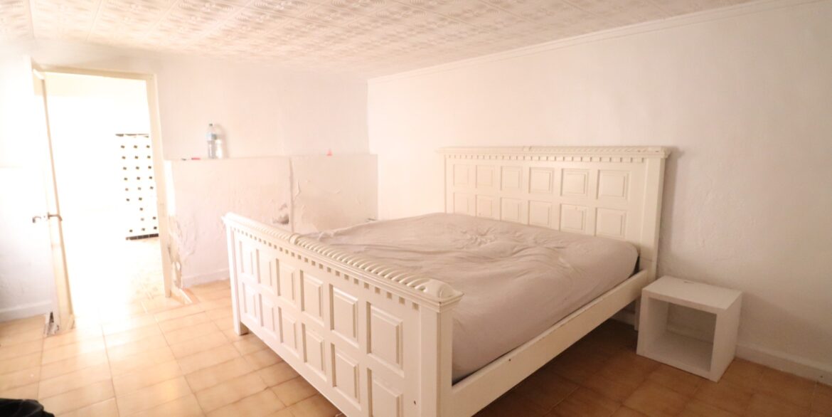 o_1jftehl7ltp2af6q65pnl1qj329