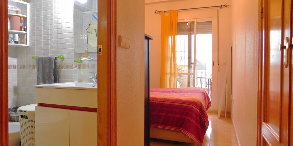 o_1jg2a7ilgn7b5eo1vtqsqq1ph12l