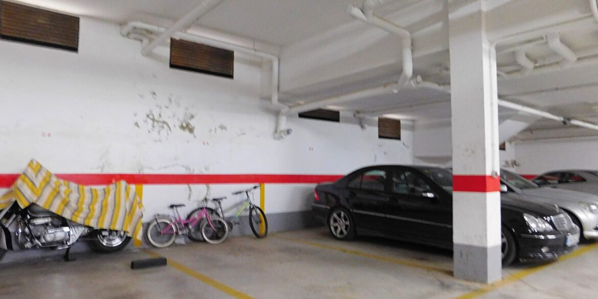 o_1jg2a7ilh1rtd1a6j11n1r1bb52r