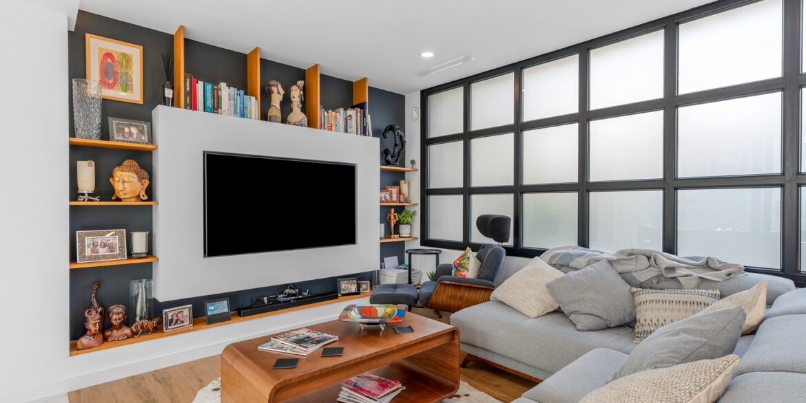 o_1jg4tva2drkg7ue13061tg797r2j