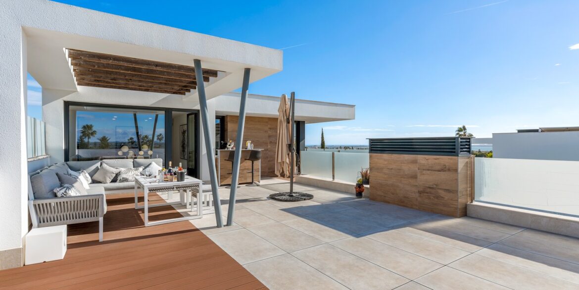 o_1jg4tva2e1bkqrdenvp1h2s114r36