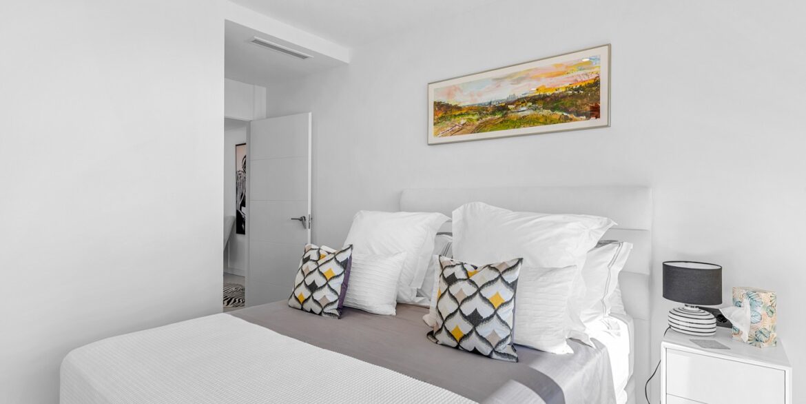 o_1jg4tva2emec1e1otmki4i1pbt2t