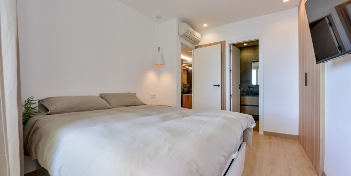 o_1jg55i3mm1g0ku7i42v1ckl13vp5r