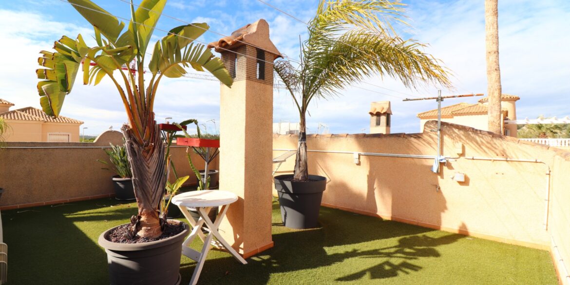 o_1jg7pqba71mu4vvd8ik1a6v1fvc27