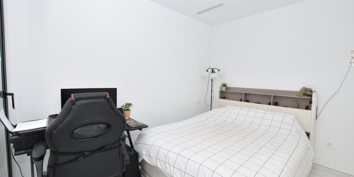 o_1jgf86lgu89o28jf8la618ha48