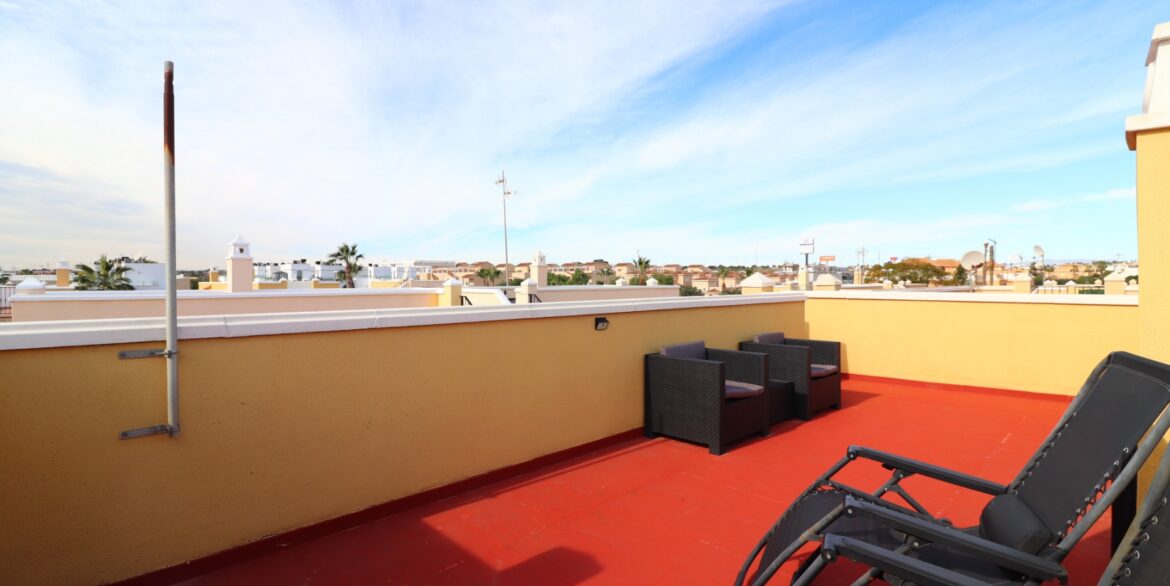 o_1jgfb1oai16pai1c1uoiargq0j2t