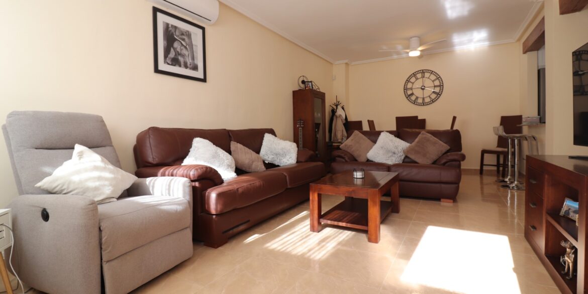 o_1jgfb1oai1d9fg1u134jqg1du926