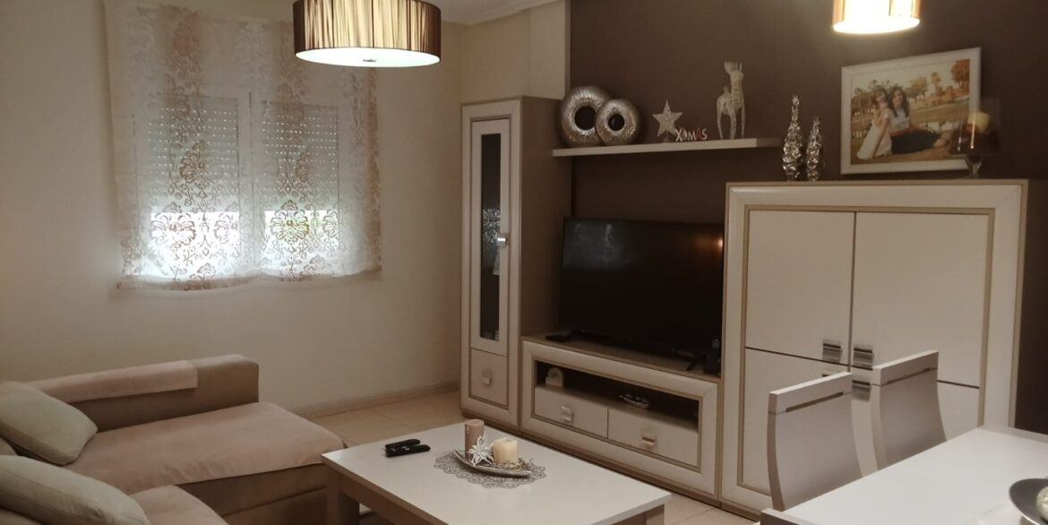 o_1jghhi2bn15jn1c7bi3u1756adj21