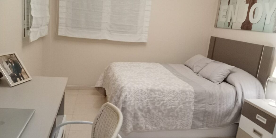 o_1jghhi2bn1ss6b5holp1eqs192q23