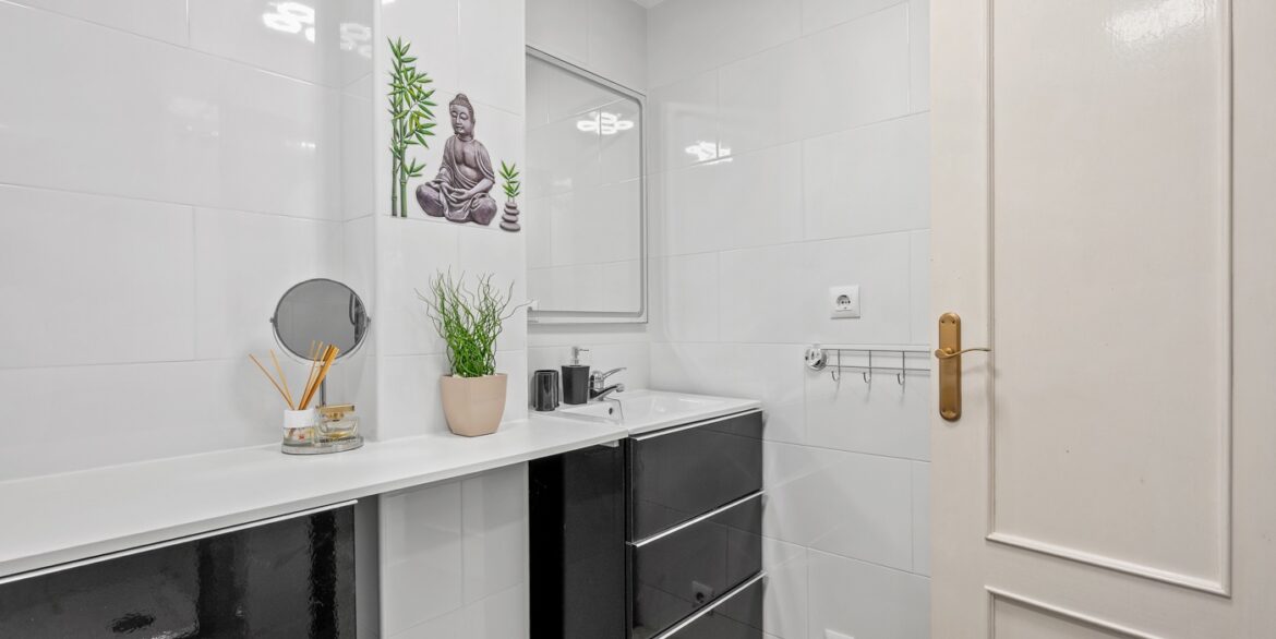 o_1jghhqmk81jji1a43t2ko5rp72v