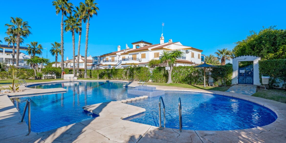 o_1jghhqmk836j1crh1it2sri173f2g