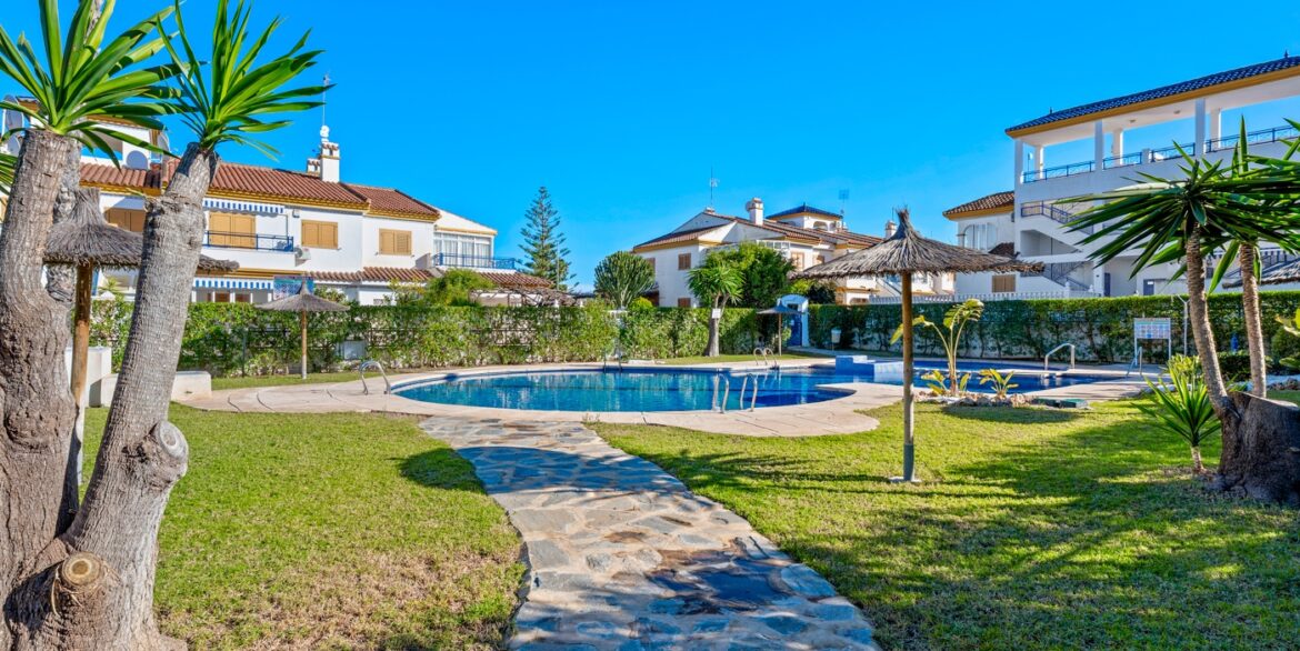 o_1jghhqmk8a5coqt18h52ufa9j2d