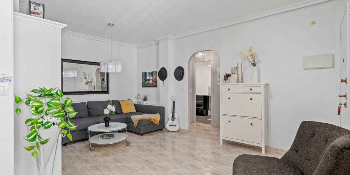 o_1jghhqmk8itp16681ft86kp5j12i