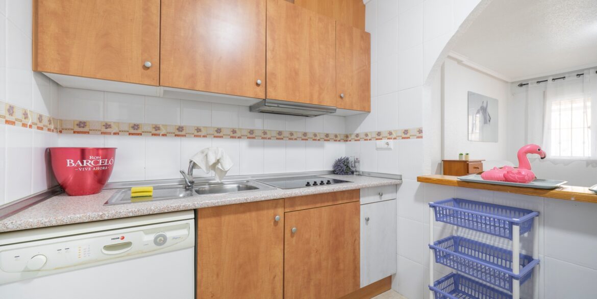 o_1jgi3qiof1uc9151g1ta7m02s1v3c