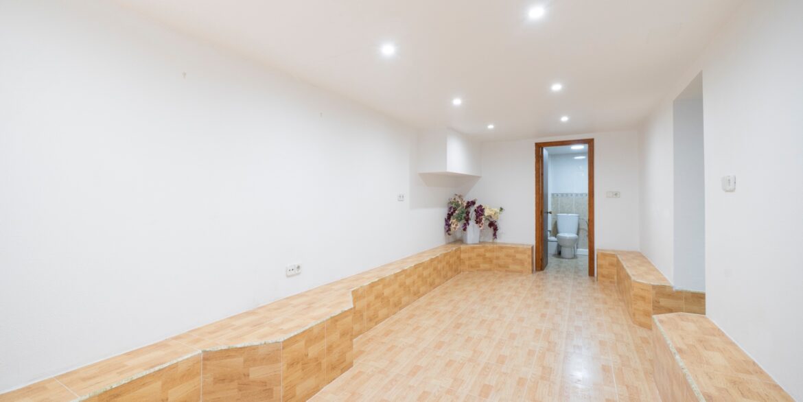 o_1jgi3qiofjpovrp2g13cr1jq742