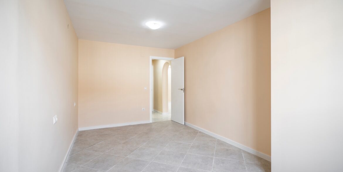 o_1jgi5784r1m6c5tf19ug188qnv928