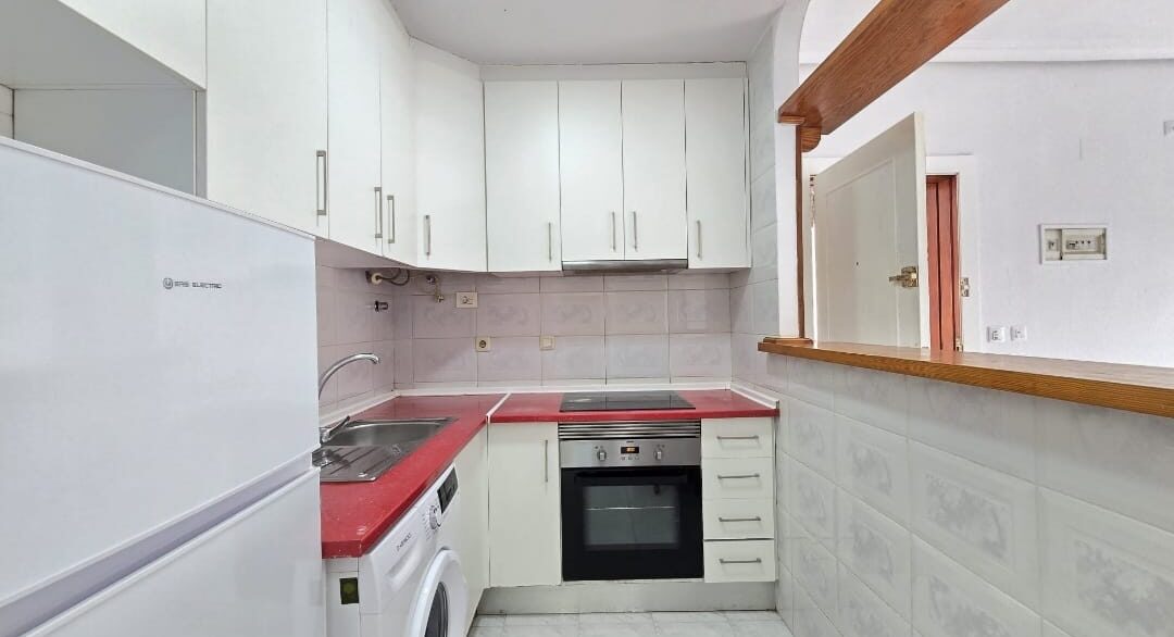 o_1jgmm88g5115k1meomsa9g017g62d