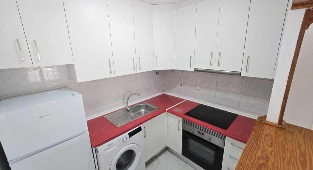 o_1jgmm88g51j634dd1reo1l1ur3r2e