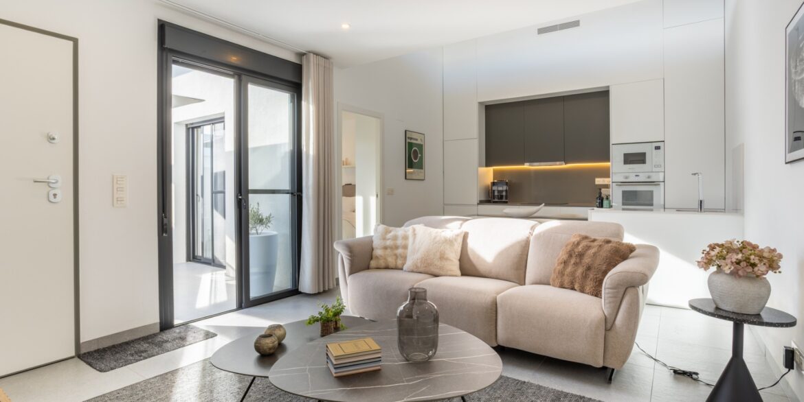 o_1jgn5re7v1kre14sujnf77v1esl2v