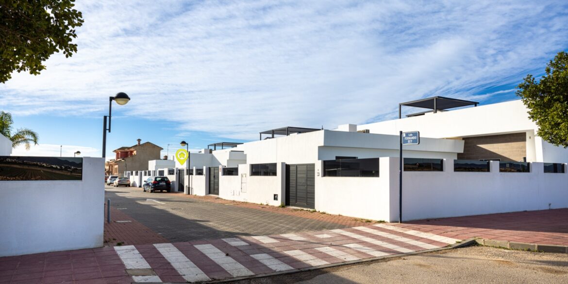 o_1jgn5re7v1tei1ul9hm9o7vmv3e