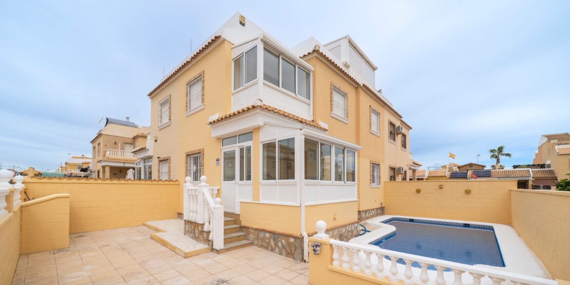 o_1jgp0grt21t1nbn61g1u1kd61p4q3g