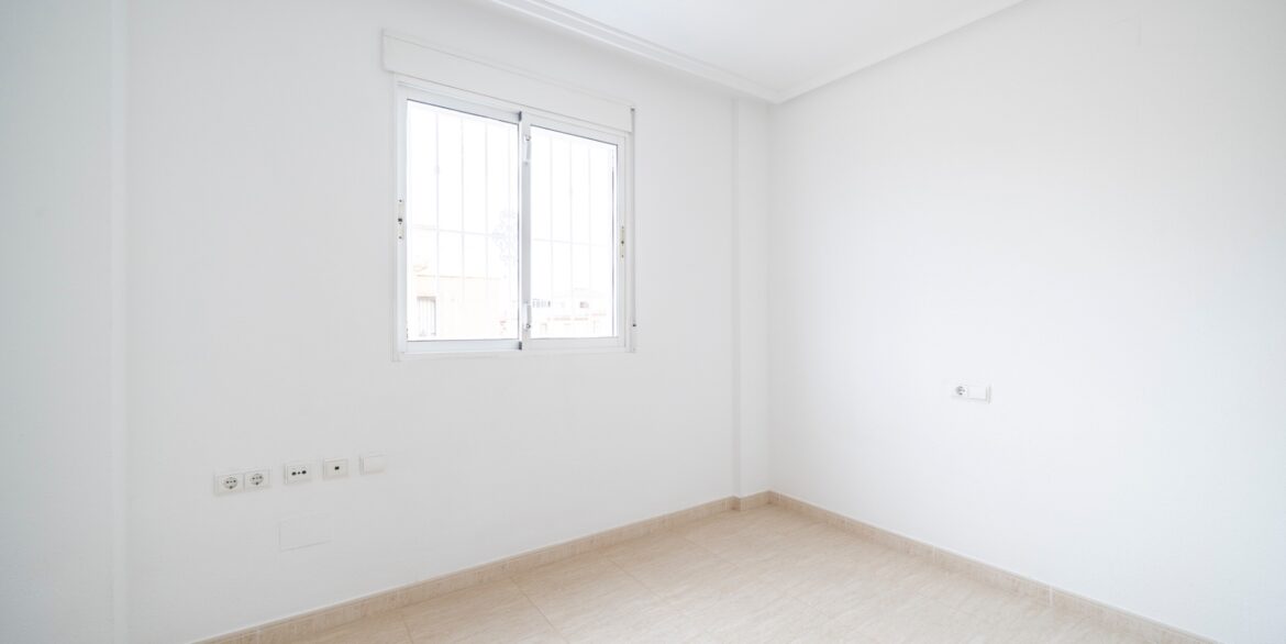 o_1jgp0grt28b0n5s10sj1tv71pjl31