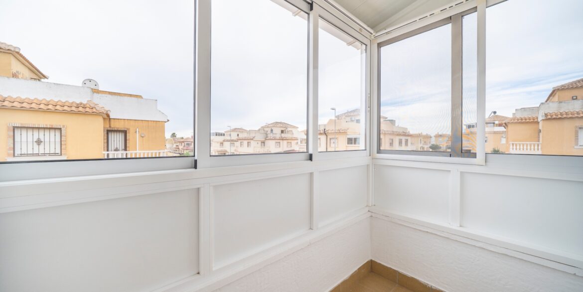 o_1jgp0grt2njukdcbvh1u089ib37