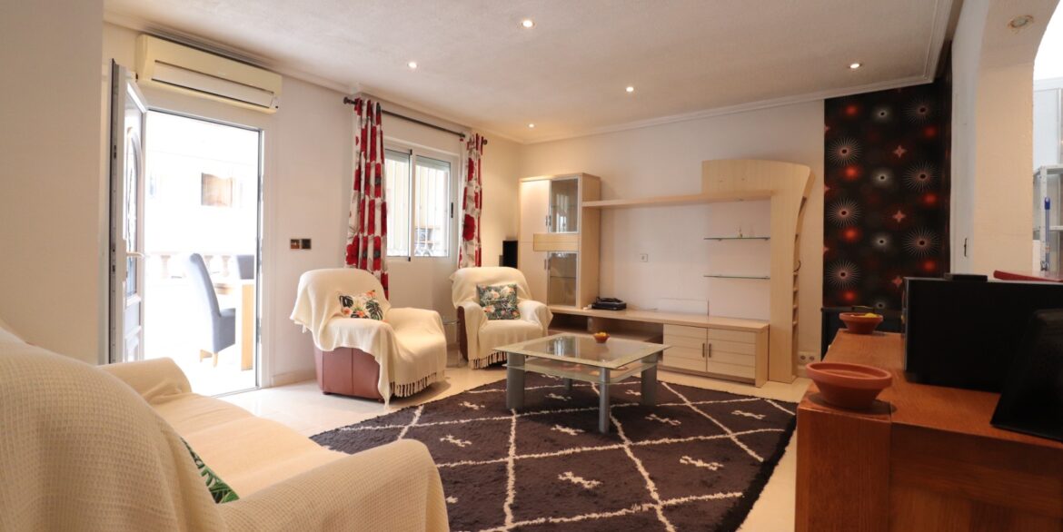 o_1jgpa5mhq1ovd1gv09fkul42k421