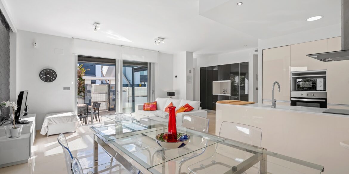 o_1jgq2v5usheagp1jnvgj3vk62p