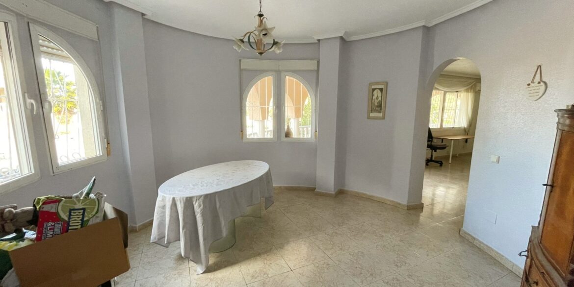 o_1jh0qpfnv1335jdq32glcd1k4637