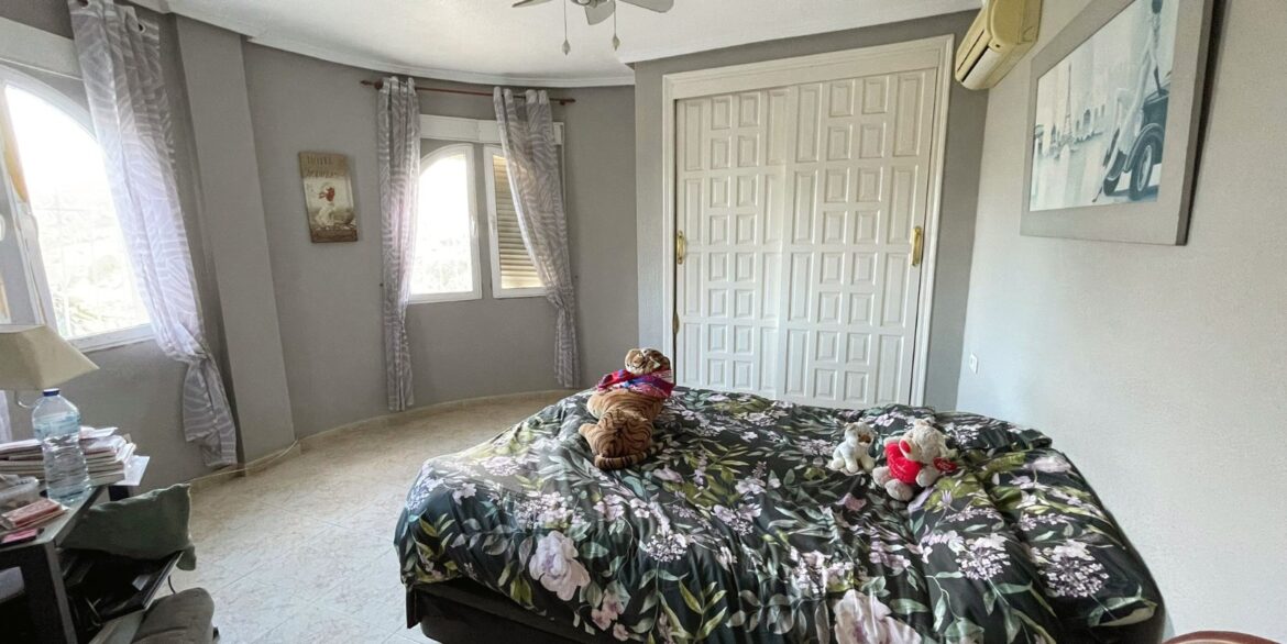 o_1jh0qpfnvc3e1df410fhek4qnq32