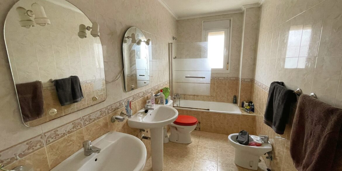 o_1jh0qpfnvenho0aiuk1b1h1l2830