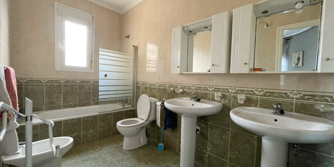 o_1jh0qpfnvvbps6f69u4t4os531