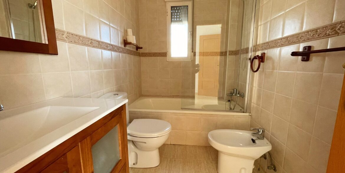 o_1jh0tof2n13hr1qgf5v0mfdaik3q