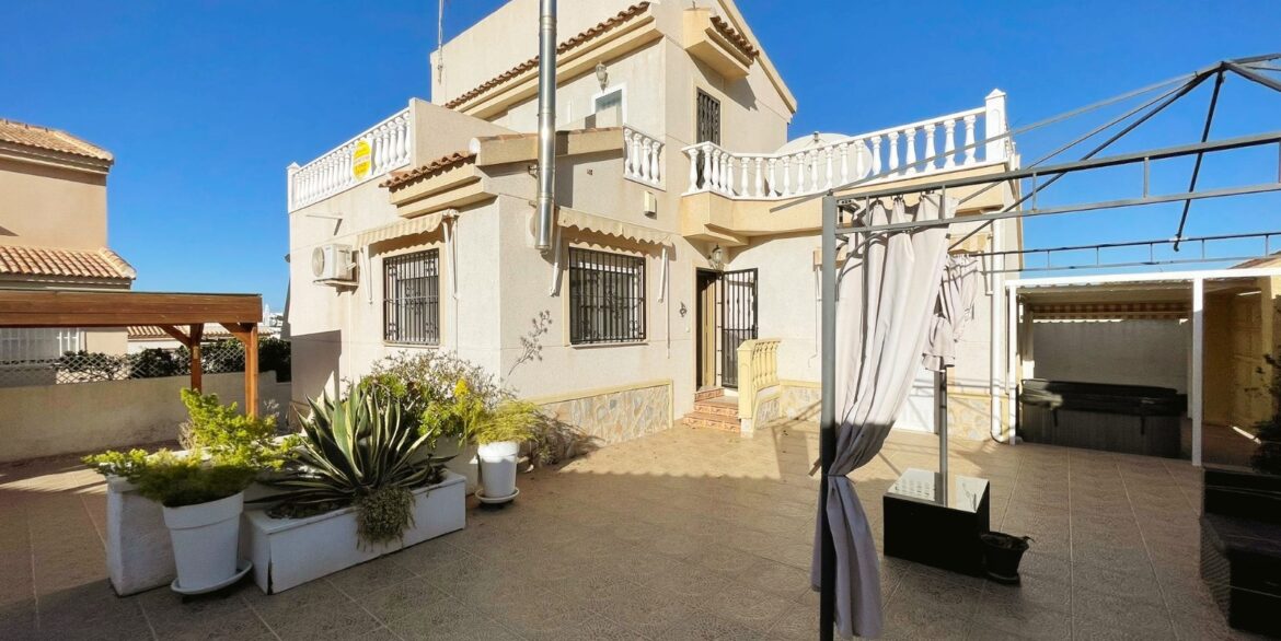 o_1jh0tof2n1h4fgbchbkl4a1f3v2s