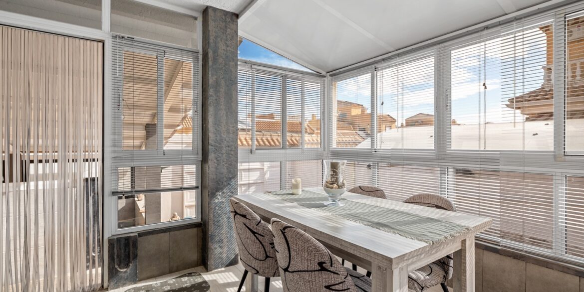 o_1jh0v67e317qggt41fr93vp7u533