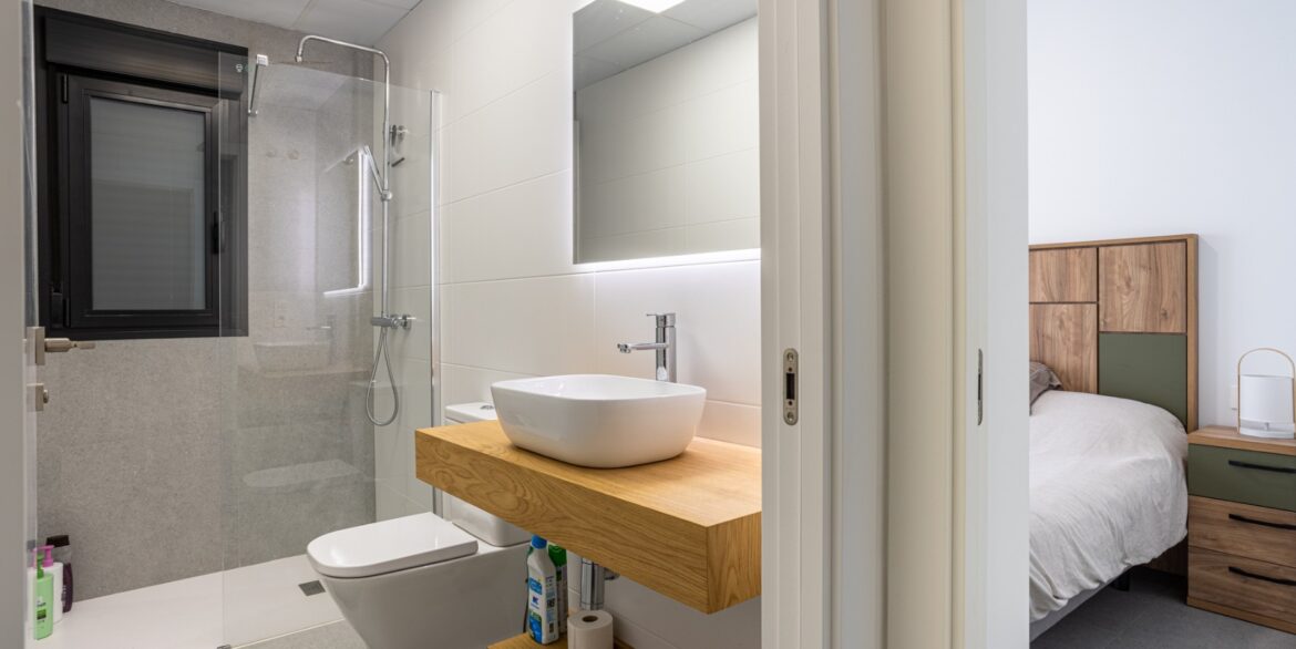 o_1jh1idh1k1p0t1ivt1gge1aqsqi138