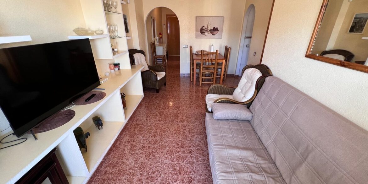 o_1jh6fn5ga99te2u1gn4dgq1v3d1s