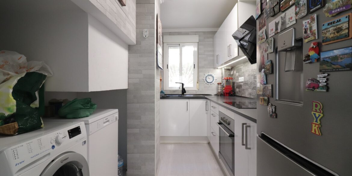 o_1jh6mcotqu8bupm2jvia6gds2d