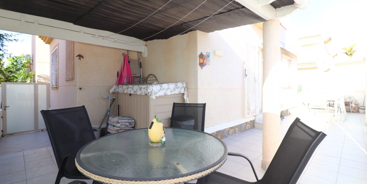 o_1jh6mcotr17hp1ppg12maq3v14to2r