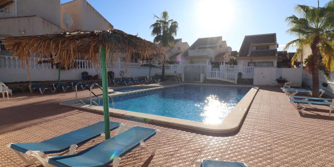 o_1jh6mcotrqa111kdeqr1jvi1goc33