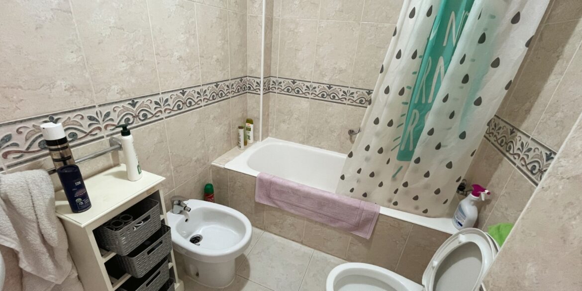 o_1jh8ht4tm38i1e9dd9ovua1rr32k