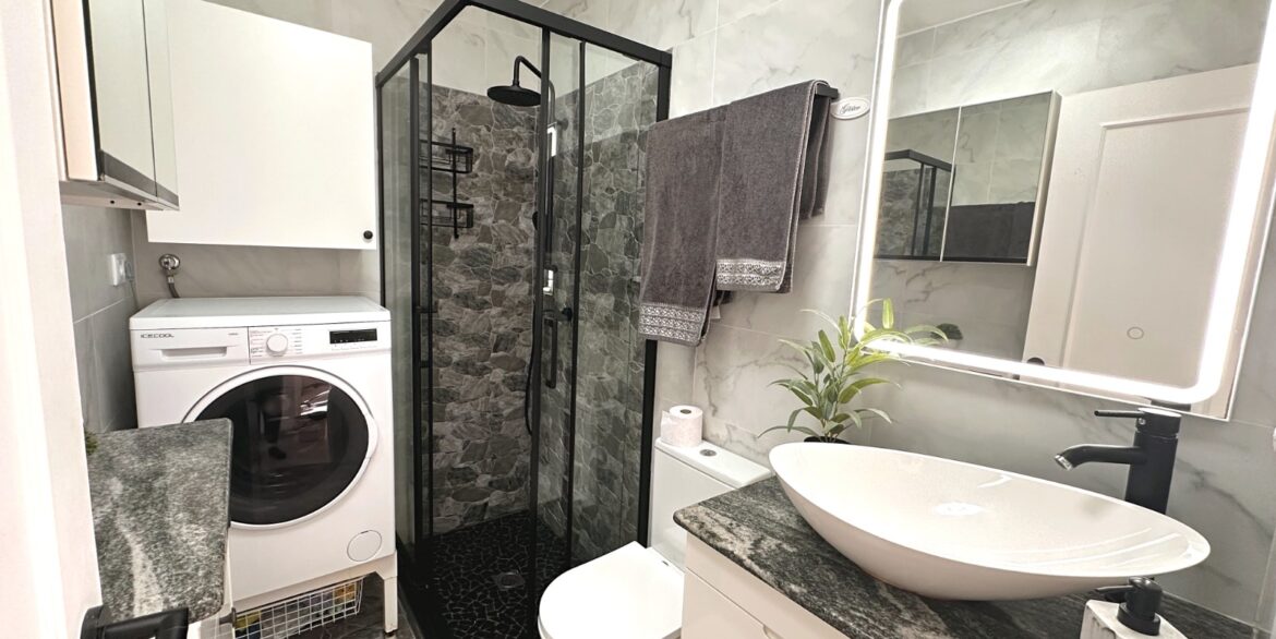 o_1jh8vko701rit10nv18sg14fv1eff2g