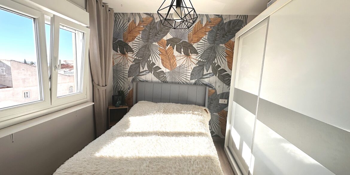 o_1jh8vko70sqcsnapghaoe1hbs2e