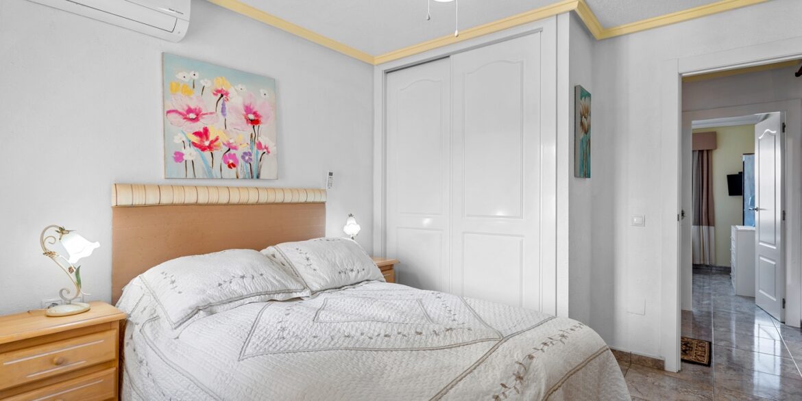 o_1jhisjb3g17mb1ocb1hc11gom118u49