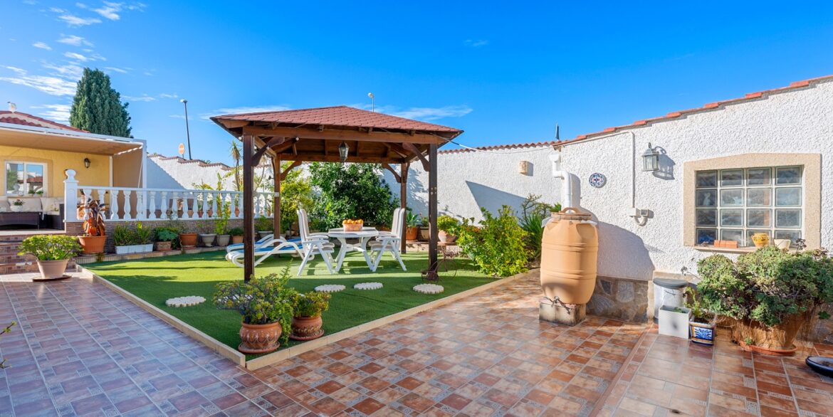 o_1jhisjb3g1n9r3f21rpkjr1dc13f