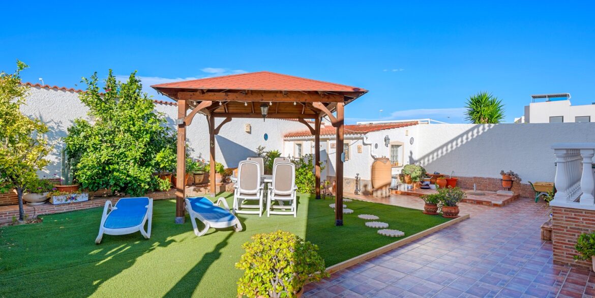 o_1jhisjb3gvr6eaf13e81d4l1mdm3c