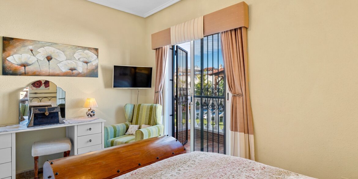 o_1jhisjb3h17t5es81hh9p2t1vr4j